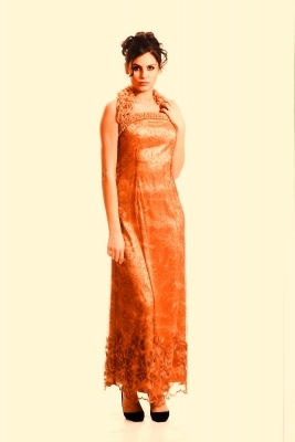 Официална дълга дамска оранжева рокля от бутикова дантела, сатен с шал 20128